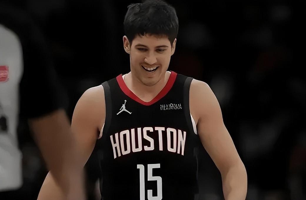 hth-火箭110-105击败森林狼 球员评价：2人优秀，7人及格，戴维森低迷