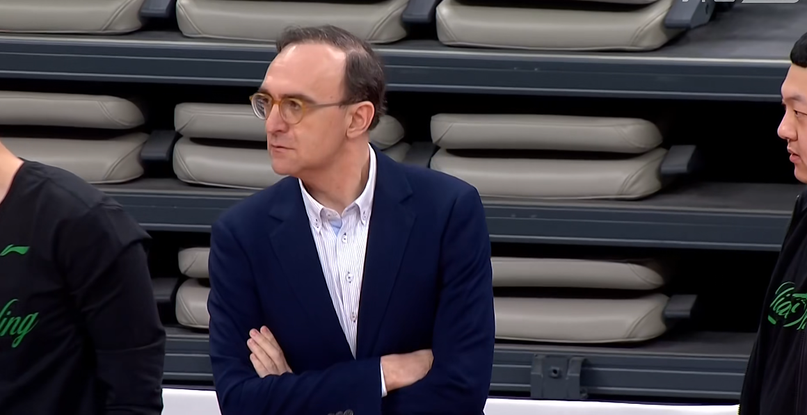 hthapp下载-2分14分33分！一夜爆2场大逆转，广东前三不保，辽宁有望回到前八